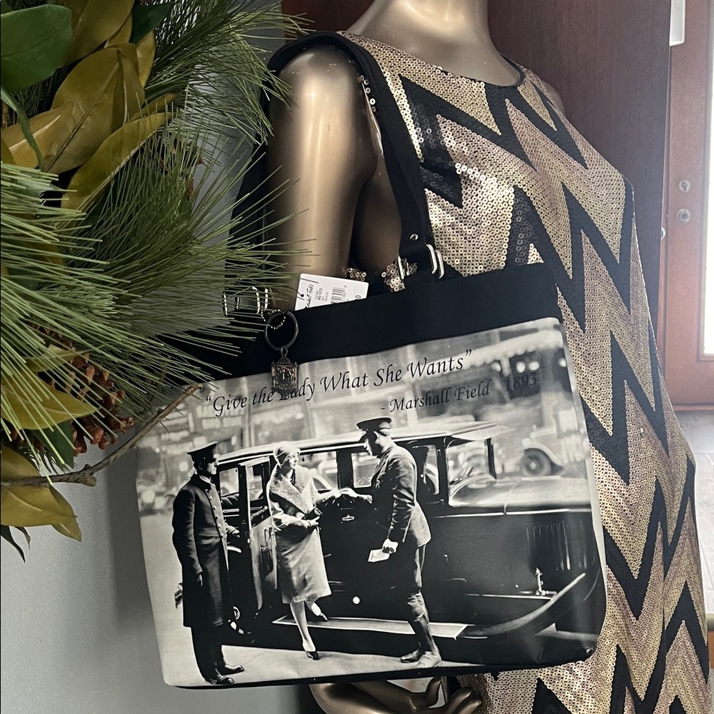Marshall Fields NWT Chic Black and White Messenger Bag